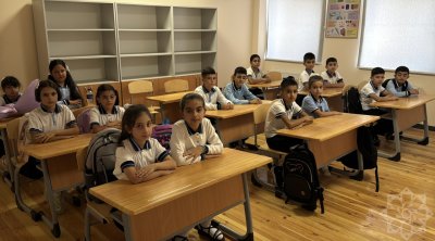 Şükürbəyli kənd tam orta məktəbində 33 ildən sonra ilk zəng çalındı - FOTO