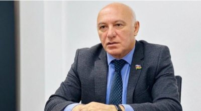 &ldquo;Şəhərdəki tıxaclara görə vətəndaşlardan üzr istəməlidirlər&rdquo;
