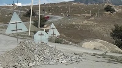 Quba-Qonaqkənd yolunda torpaq sürüşdü &ndash; VİDEO
