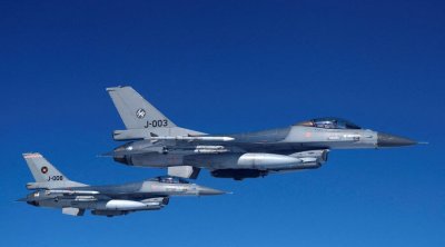 Belçika Ukraynaya üç ədəd F-16 qırıcısı VERƏCƏK