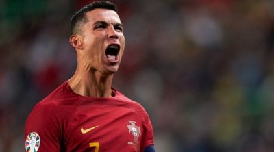 Ronaldo Portuqaliya milli komandasından ayrıldığını təsdiqlədi