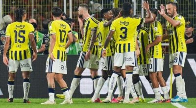 &ldquo;Fənərbağça&rdquo; futbolçuları Bakıda - VİDEO