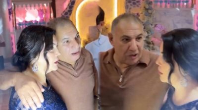 Ədalət Şükürov həyat yoldaşı ilə - Video