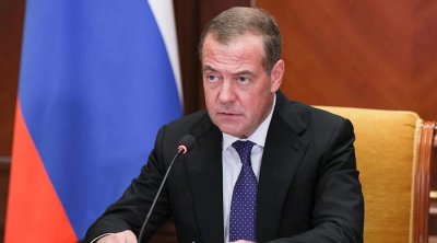 &ldquo;Rusiya İran-ABŞ münaqişəsində vasitəçilik etməyə hazırdır&rdquo; - Medvedev