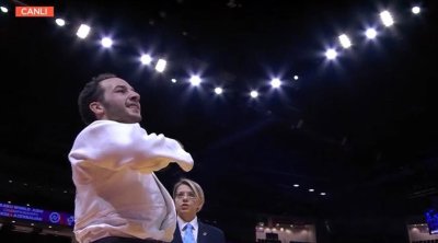 Əhməd Yusifov dünya çempionu oldu! - VİDEO