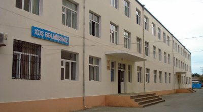 Bakıda məktəbin qarşısında dəhşət: 18 yaşlı gənc öldürüldü