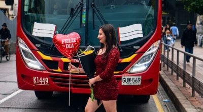 Qəribə NİKAH: Tibb bacısı avtobus marşrutu ilə &ldquo;evləndi&rdquo;