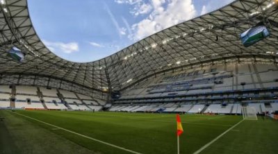 Klub qənaət üçün futbolçuların maaşını AZALDA BİLƏR