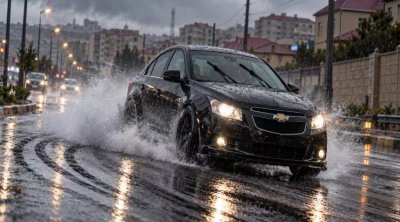 Yağışlı havada "avtoş"luq edən sürücü SAXLANILDI