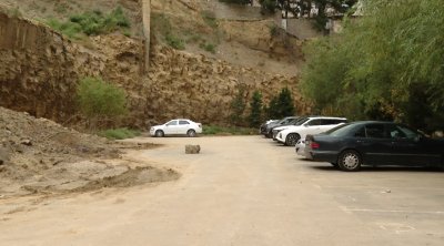 Xətai rayonu ərazisində yenidən sürüşmə təhlükəsi yaranıb - VİDEO