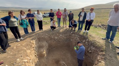 Bir qrup ziyarətçi “Keşikçidağ” Qoruğunda mağaralar kompleksi ilə tanış oldu - FOTO