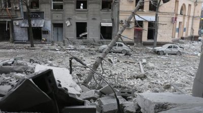 Xarkovda yaşayış binasına raket zərbəsi: Dağıntılar və yaralılar var &ndash; VİDEO