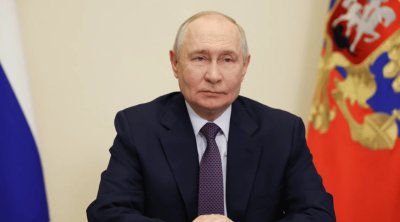 Putin seçki günü Ukraynanı vurmayacağına söz verir