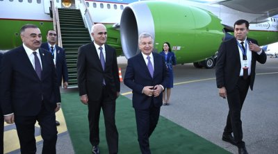 Özbəkistan Prezidenti Azərbaycana səfərə gəldi - FOTO