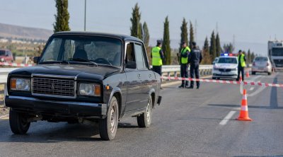 Tovuzda avtomobil piyadanı vuraraq öldürdü