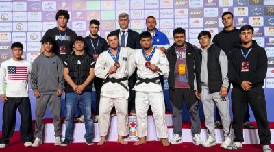 Azərbaycan millisi Düşənbədə keçirilən cüdo üzrə turniri 5 medalla başa vurdu - FOTO