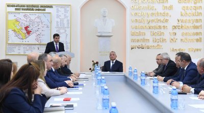 YAP-ın vııı Qurultayından irəli gələn vəzifələrə dair geniş müşavirə keçirilib – Foto