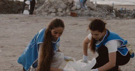 Leyla Əliyeva və Arzu Əliyeva Bilgəhdə təmizlik aksiyasında iştirak etdilər - FOTO