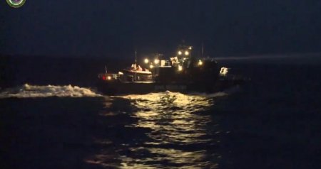 Xəzərdə xüsusi əməliyyat keçirildi: Atəş açıldı, yaralı var - VİDEO