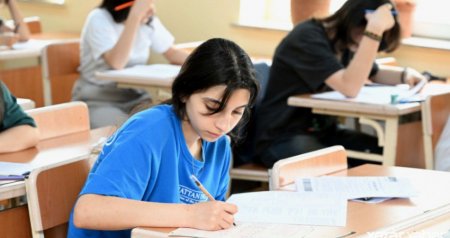 Abituriyentlərin NƏZƏRİNƏ - Bu gün 11.00-dan etibarən...