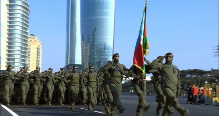 DTX-nin “Qartal” xüsusi təyinatlıları hərbi paradda - VİDEO