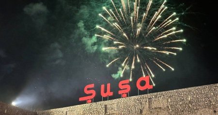 Şuşa səmasında “Zəfər atəşfəşanlığı” - VİDEO