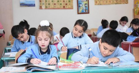 Şagird sıxlığı az olan məktəblərin sayı AÇIQLANDI