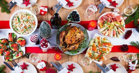 &ldquo;Yeni il&rdquo; süfrələrinin bəzəyi olan SALATLAR: Düzgün hazırlanma və saxlanma qaydaları