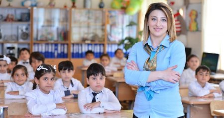 Bakıda müəllimlər 1088 manat maaş alırlar &ndash; RƏSMİ