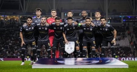 Tarixi matç BAŞLADI: &ldquo;Qarabağ&rdquo; &ldquo;Liverpul&rdquo;a qarşı - CANLI