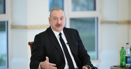 İlham Əliyev: &ldquo;Məktəblərdə tədris proqramına dəyişikliklər edilməlidir&rdquo; - VİDEO