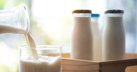 Bu məhsulları südlə qarışdırmaq OLMAZ - Sağlamlığa ziyan vurur