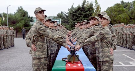 Bu şəxslər aprelin 1-dən hərbi xidmətə ÇAĞIRILACAQ