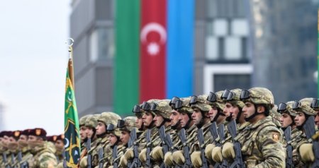 Baş nazirdən hərbi qulluqçuların maaşları ilə bağlı QƏRAR