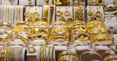 Qızılla bağlı YENİ STANDARTLAR &ndash; Saxta məmulatlar bazardan necə ÇIXARILACAQ?