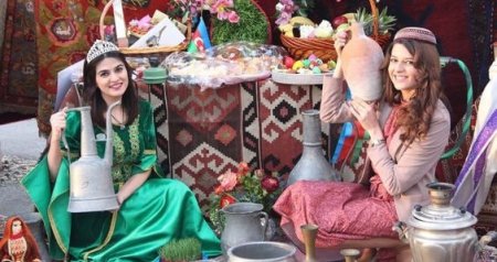 Novruzun ən ilginc FALLARI &ndash; Dəli ola bilərsiniz...