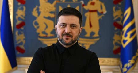 Zelenski Rusiyada teleqram qadağasını LAĞA QOYDU: &ldquo;Teleqrafa, hətta atlara keçəcəklər&rdquo;