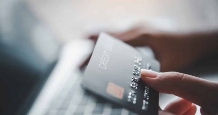 Məsafədən bank hesabı açılması qaydaları QÜVVƏYƏ MİNDİ