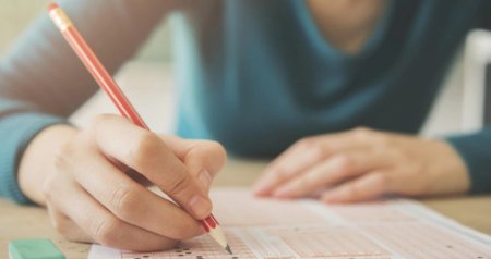 Buraxılış imtahanı verəcək şagirdlərin NƏZƏRİNƏ