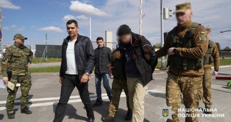 Rafiq ləqəbi ilə tanınan şəxs Azərbaycana TƏHVİL VERİLDİ - FOTO