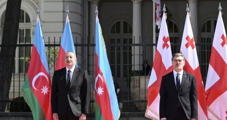 İlham Əliyevin Tbilisidə rəsmi qarşılanma mərasimi - FOTO/VİDEO