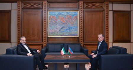 Ceyhun Bayramovla Əraqçinin telefon danışığının DETALLARI AÇIQLANDI