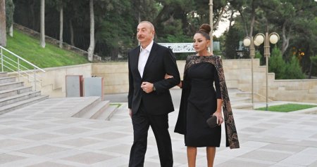 Prezidentlə xanımı Antalyada mühüm tədbirdə - VİDEO