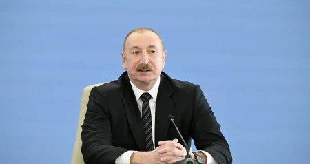Prezident maliyyə inklüzivliyinin genişləndirilməsinə dair Dövlət Proqramını TƏSDİQLƏDİ