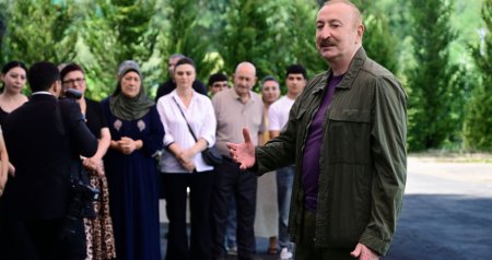 Prezident Quzeyxırman kəndində sakinlərlə GÖRÜŞDÜ - FOTOLAR