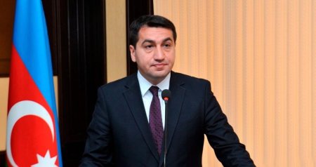 Hikmət Hacıyev: &ldquo;Dilimizi qorumaq, zənginləşdirmək hər birimizin məsuliyyətidir" &ndash; VİDEO