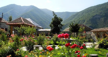 Hotellərin itirdiyi müştərini kənd evləri necə qazandı? &ndash; Turistləri qaçıran SƏBƏBLƏR