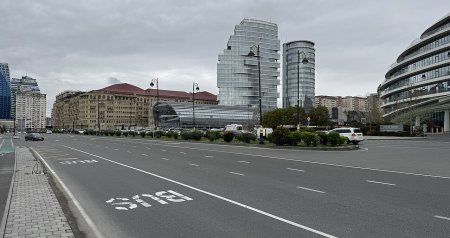 8 Noyabr prospekti istiqamətində avtomobillərin hərəkəti BƏRPA OLUNDU