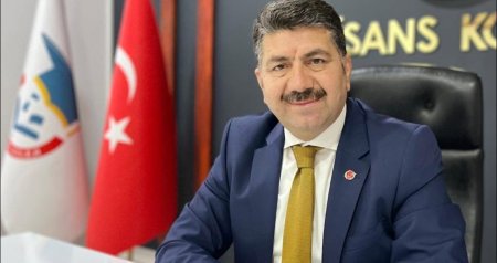 Türkiyəli jurnalist Azərbaycan dövlətindən və xalqından ÜZR İSTƏDİ