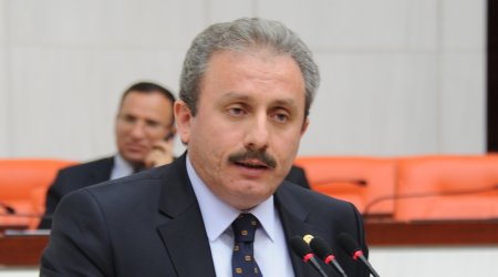 Mustafa Şəntop Azərbaycana gəlir